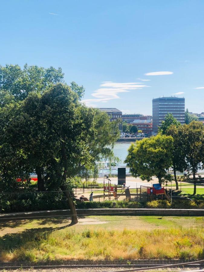 Bbudapest River Park Exteriör bild